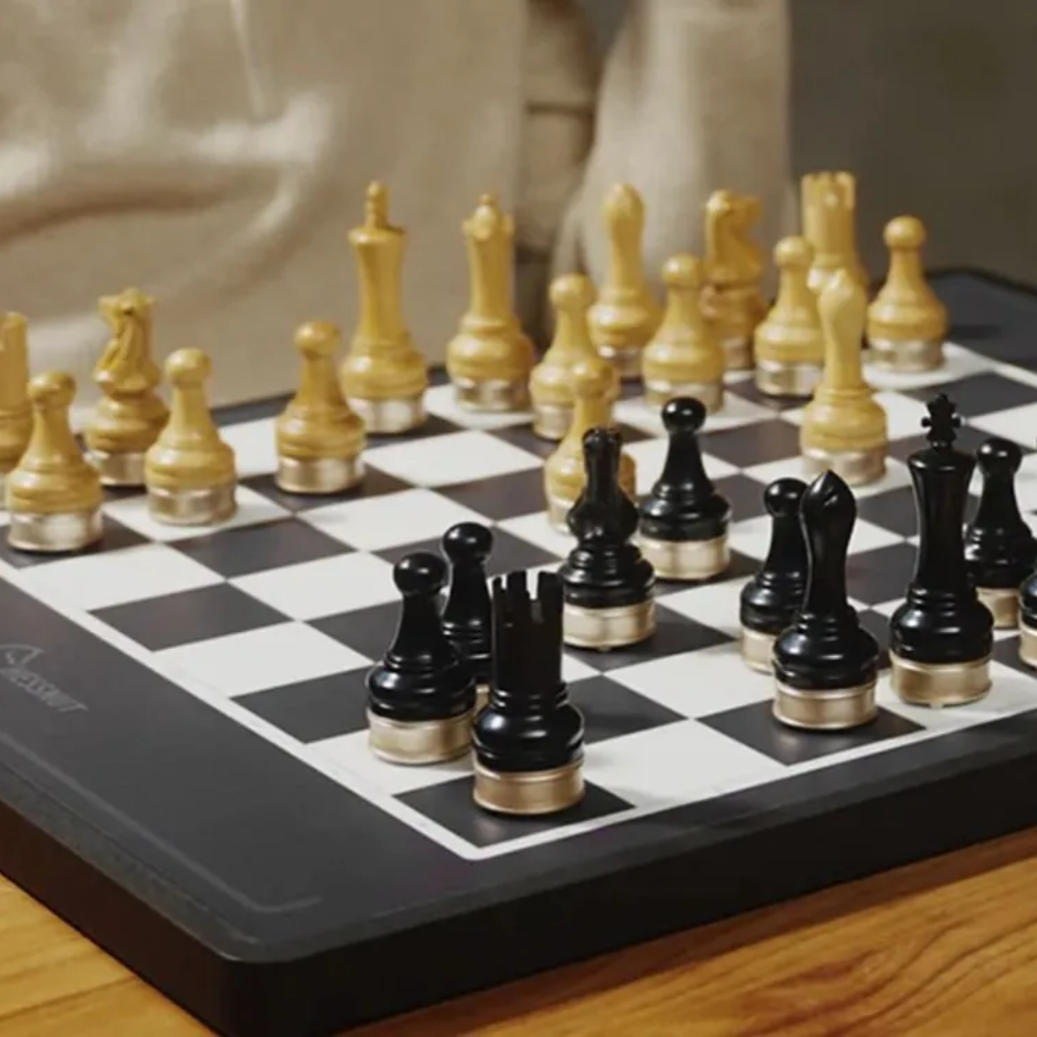 Chessnut Move - Advanced Robotic Chessboard with Wooden Pieces - View 4