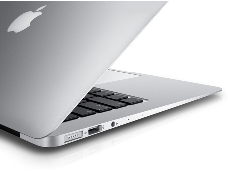 Order Apple 2013 MacBook Air 11 Inch Core I5 4GB 256GB SSD Silver